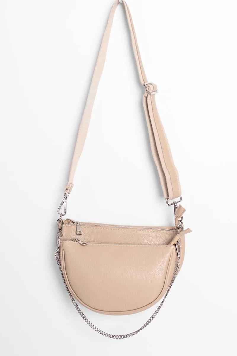 Podwójna torebka trend sezonu